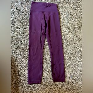 Lululemon Wunder Train Size 4 23"